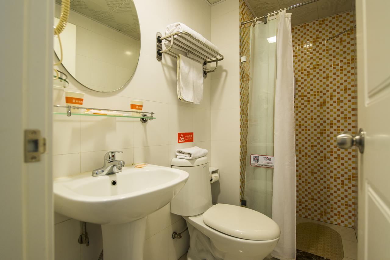 Home Inn Dalian People'S Square Xinkai Road Exterior photo
